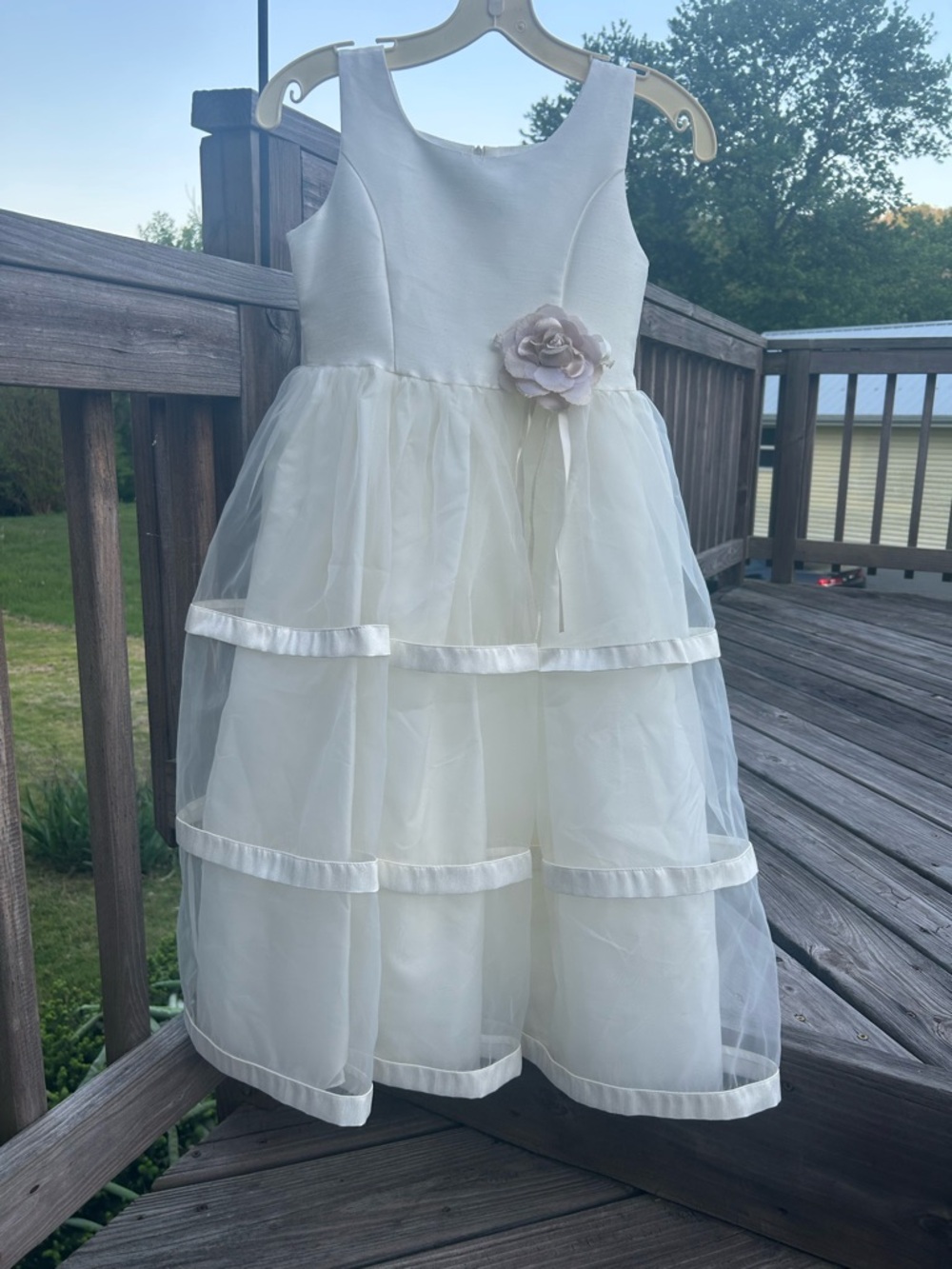 Jayne Copeland Ivory Floral Tulle Formal Dress